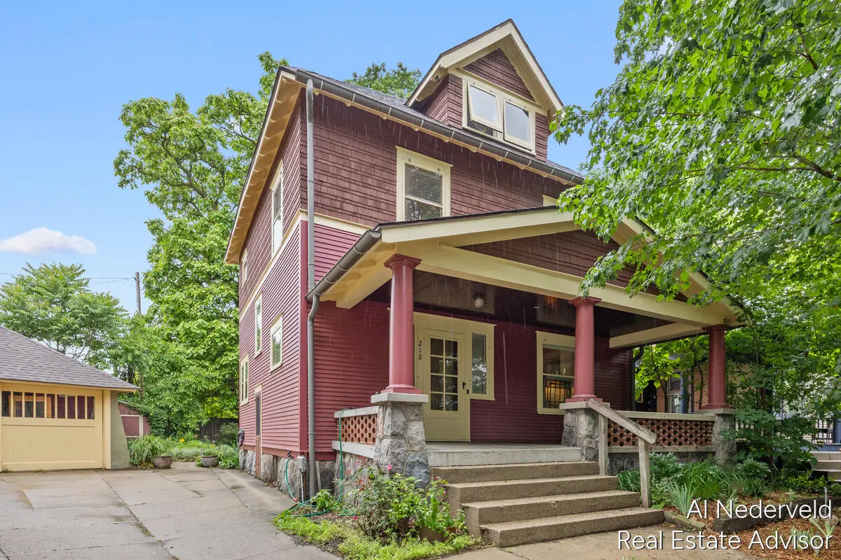 218 Wellington Avenue Se, Grand Rapids, MI 49506 - #1