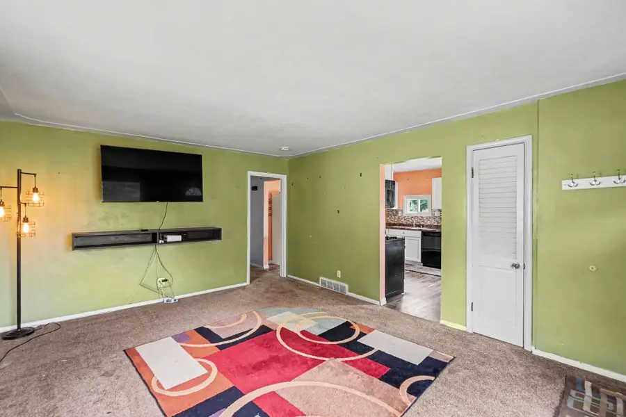 1262 NE Beechwood Street Ne, Grand Rapids, MI 49505 - #3