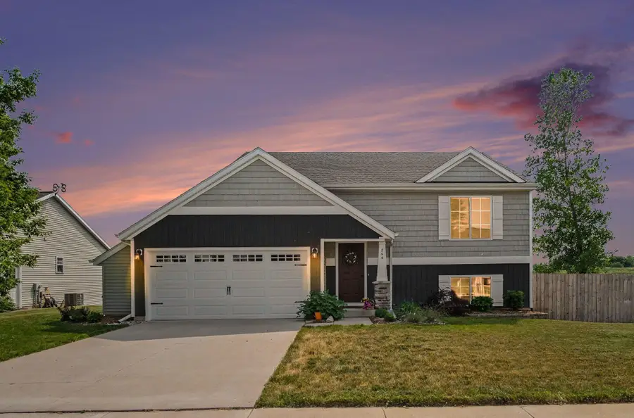 264 Vansen Drive Nw, Kent City, MI 49330 - #2