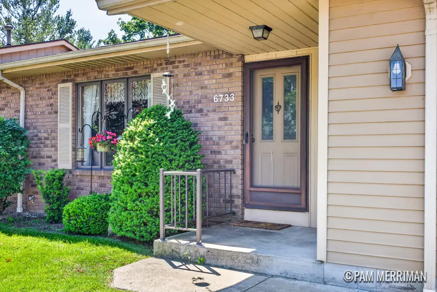 6733 Leisure Way Drive Se #32, Caledonia, MI 49316 - #2