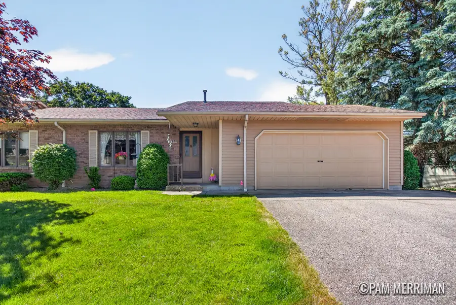 6733 Leisure Way Drive Se #32, Caledonia, MI 49316 - #3