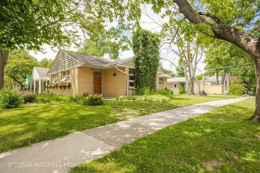 2631 Richards Drive Se, Grand Rapids, MI 49506 - #2