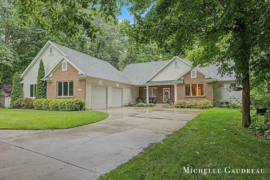 5577 Fieldstone Court, Middleville, MI 49333 - #1