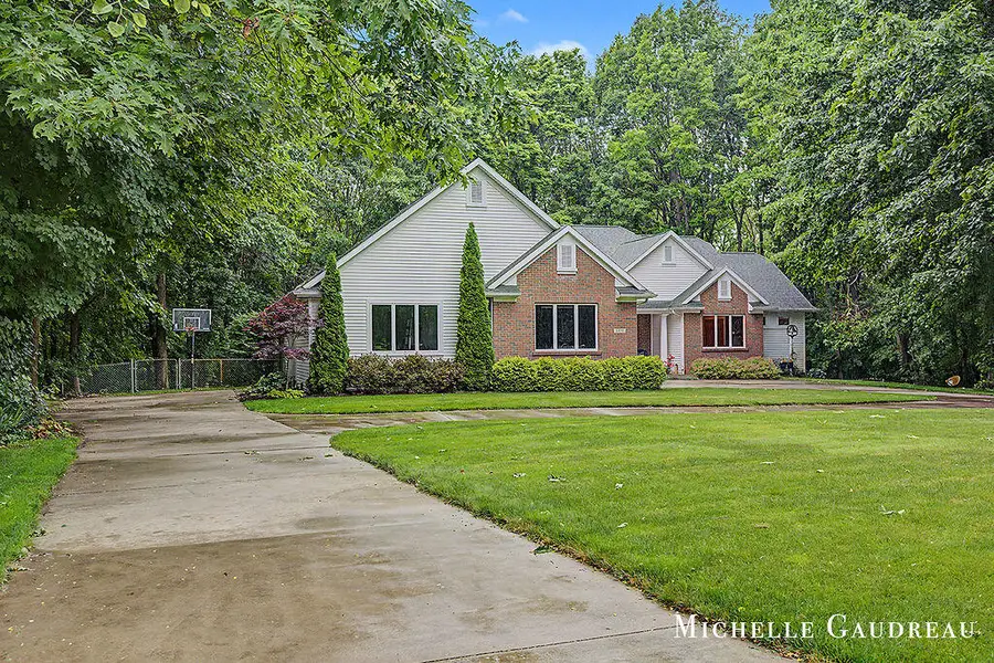 5577 Fieldstone Court, Middleville, MI 49333 - #3