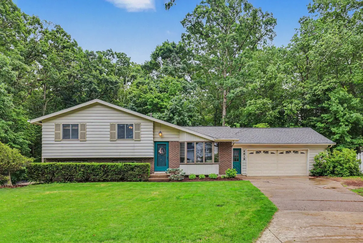 4818 Kittery Drive Nw, Comstock Park, MI 49321 - #1