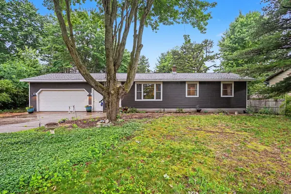 5069 152nd Avenue, West Olive, MI 49460