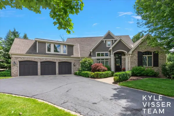 5650 E Watermark Court Se, Grand Rapids, MI 49546