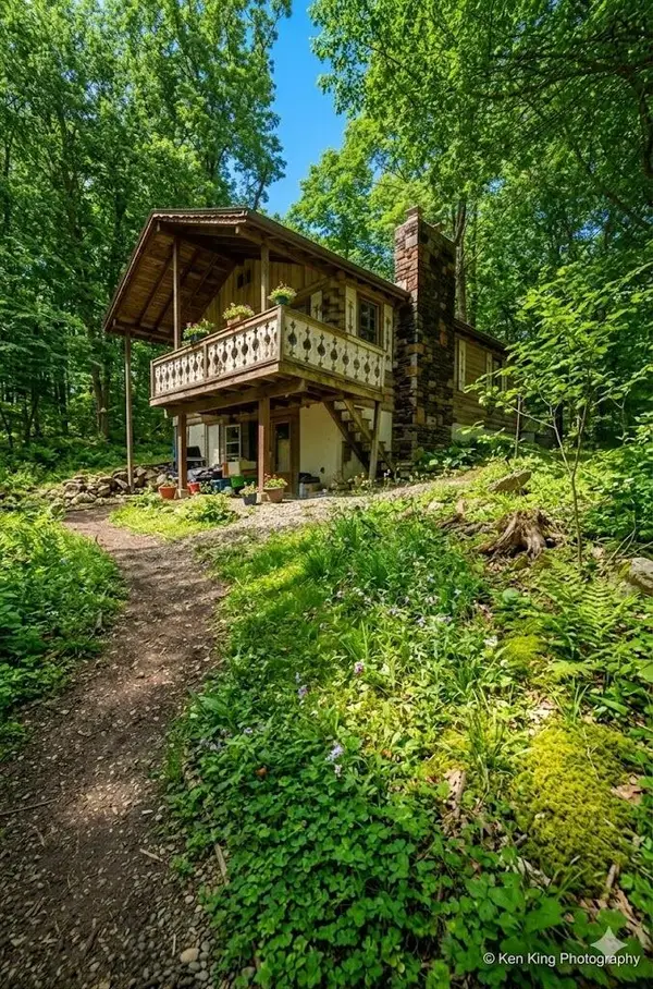 7542 Wyndamar Drive, Mancelona, MI 49659