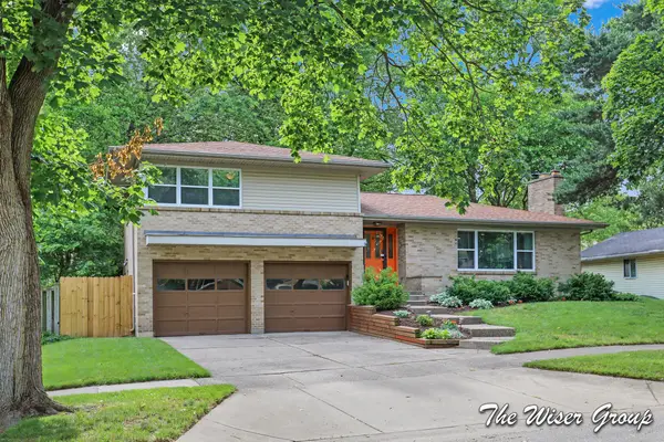 1613 Lotus Avenue Se, Grand Rapids, MI 49506