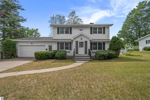 424 Crestview Place, Cadillac, MI 49601 - #2