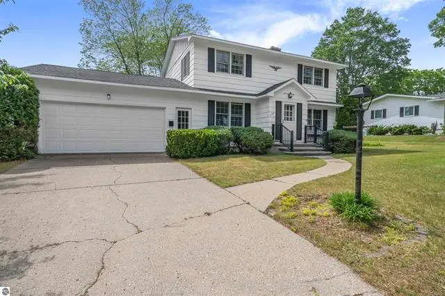 424 Crestview Place, Cadillac, MI 49601 - #3