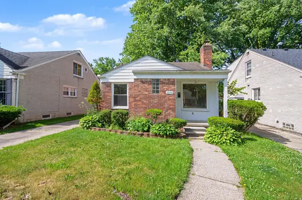 20290 Woodmont Street, Harper Woods, MI 48225