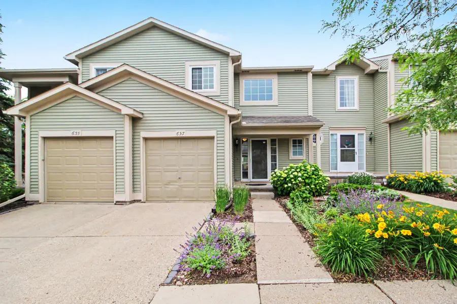 637 Liberty Pointe Drive, Ann Arbor, MI 48103 - #2