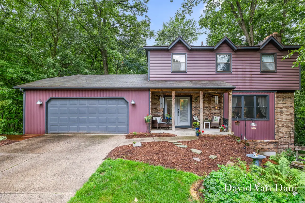 7920 Fitzsimmons Court Se, Alto, MI 49302 - #1