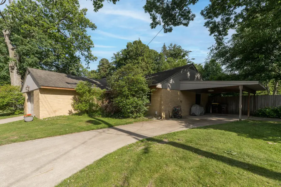 888 W Walnut Street, Hastings, MI 49058 - #2