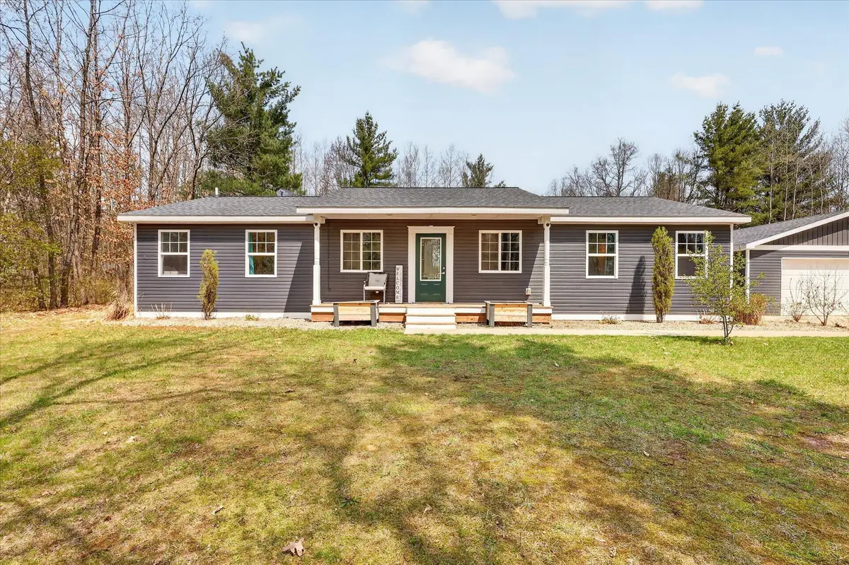 20392 Gates Road, Howard City, MI 49329 - #1
