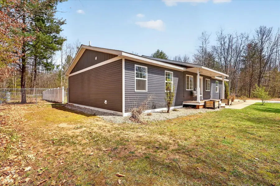 20392 Gates Road, Howard City, MI 49329 - #3