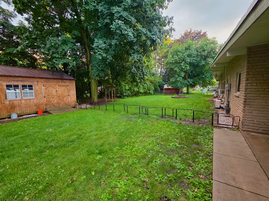 201 S Elm Street, White Pigeon, MI 49099 - #2