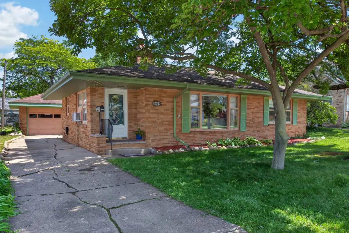 1903 Langley Avenue, Saint Joseph, MI 49085 - #1