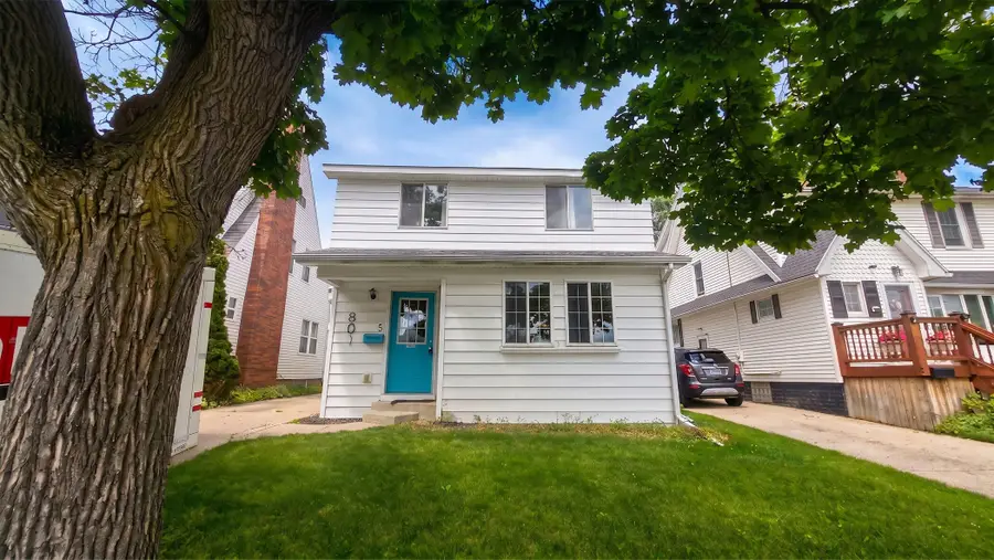 801 Merrill Avenue, Lansing, MI 48912 - #2