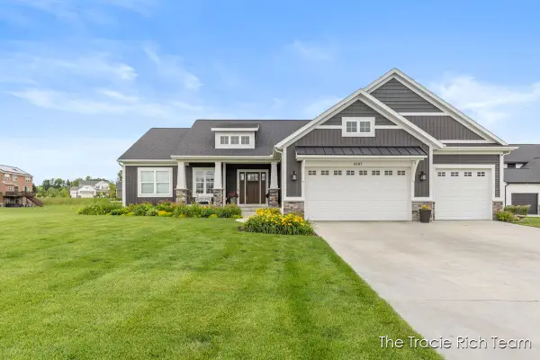 4187 Sheba Court Ne, Belmont, MI 49306