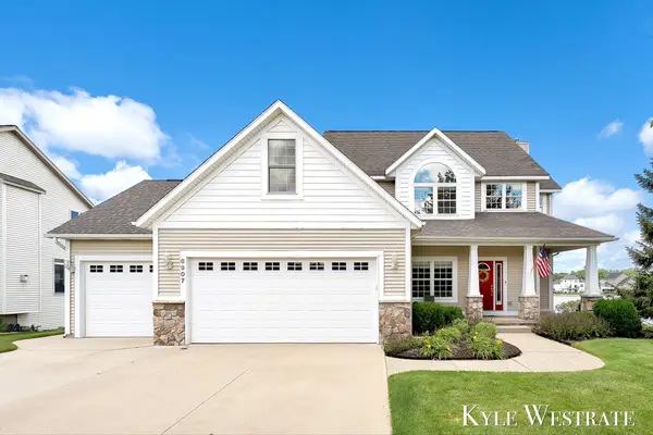 8907 Mica Drive, Zeeland, MI 49464