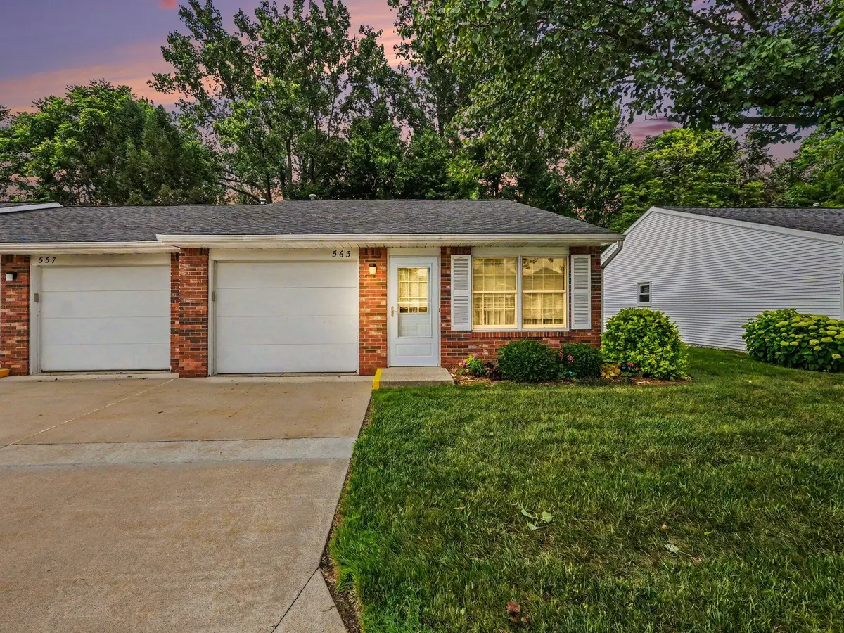 563 Yorkshire Square, Milan, MI 48160 - #1