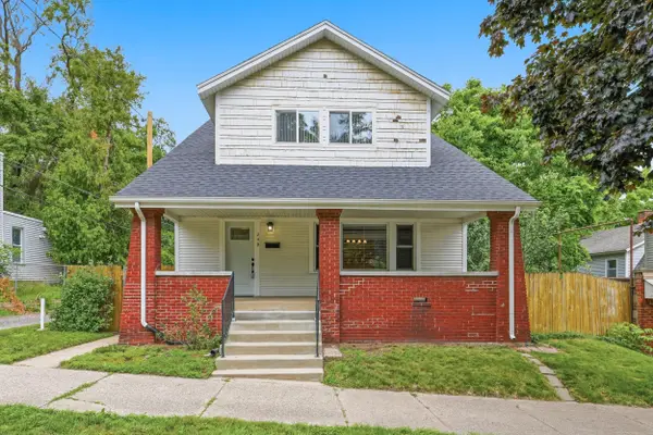 249 NE Fairbanks Street Ne, Grand Rapids, MI 49503
