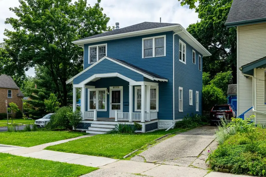 1401 W Washington Street, Ann Arbor, MI 48103 - #2
