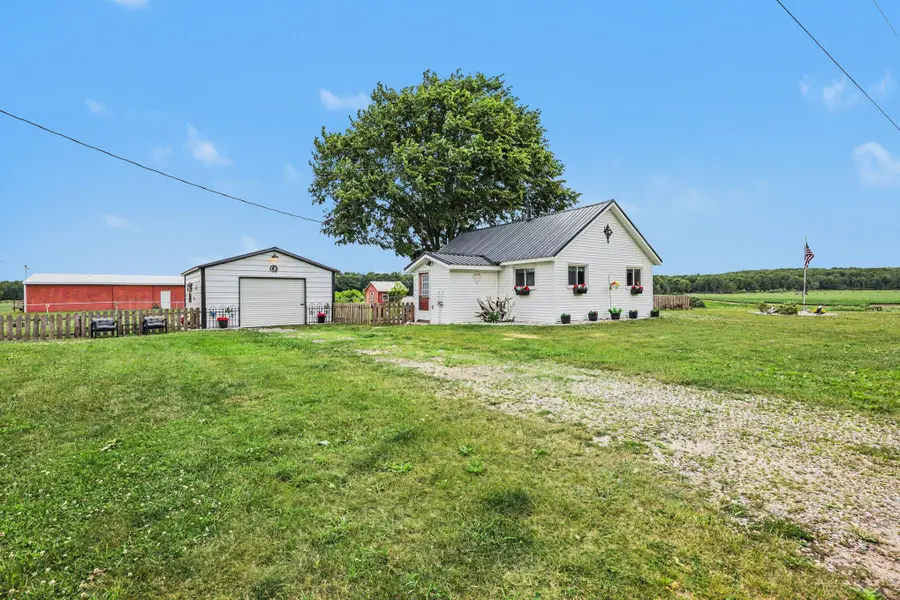 7780 W Cutler Road, Lakeview, MI 48850 - #2