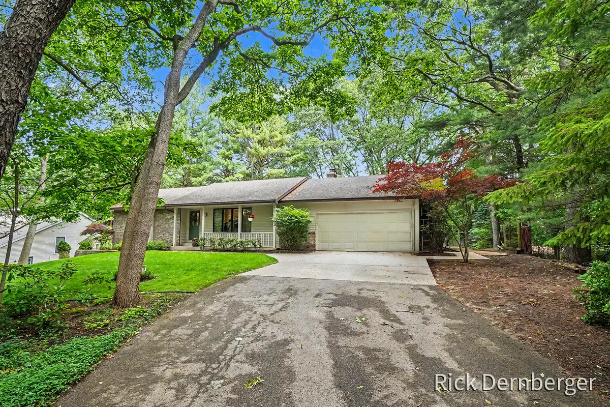 2185 Eagle Boulevard, Holland, MI 49424 - #1