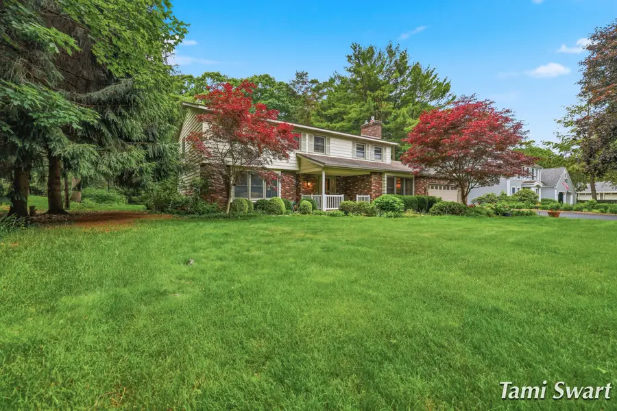 17484 Beech Hill Drive, Grand Haven, MI 49417 - #2