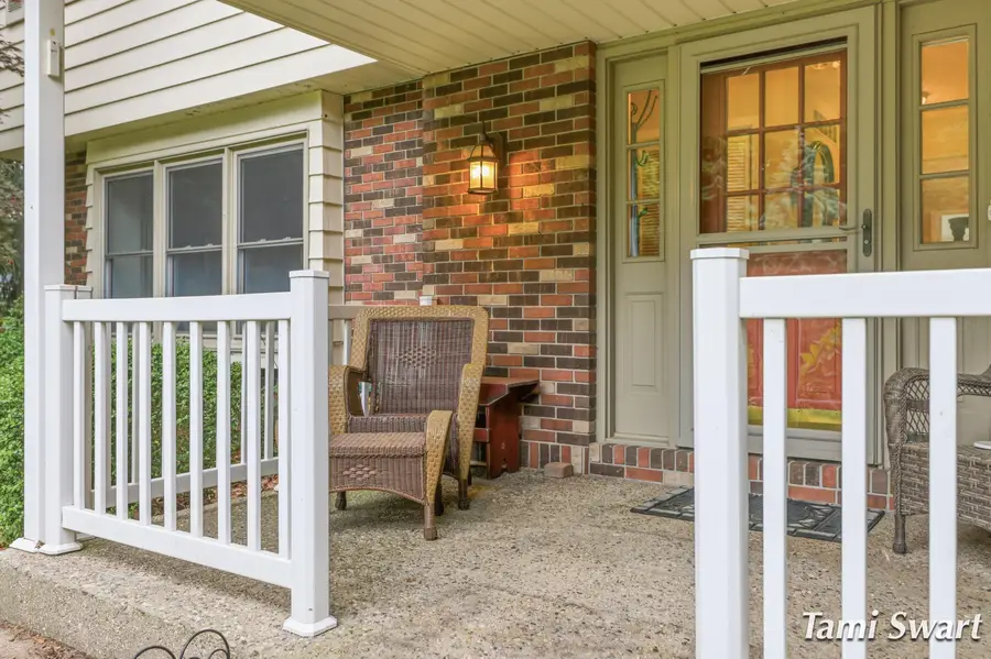 17484 Beech Hill Drive, Grand Haven, MI 49417 - #3