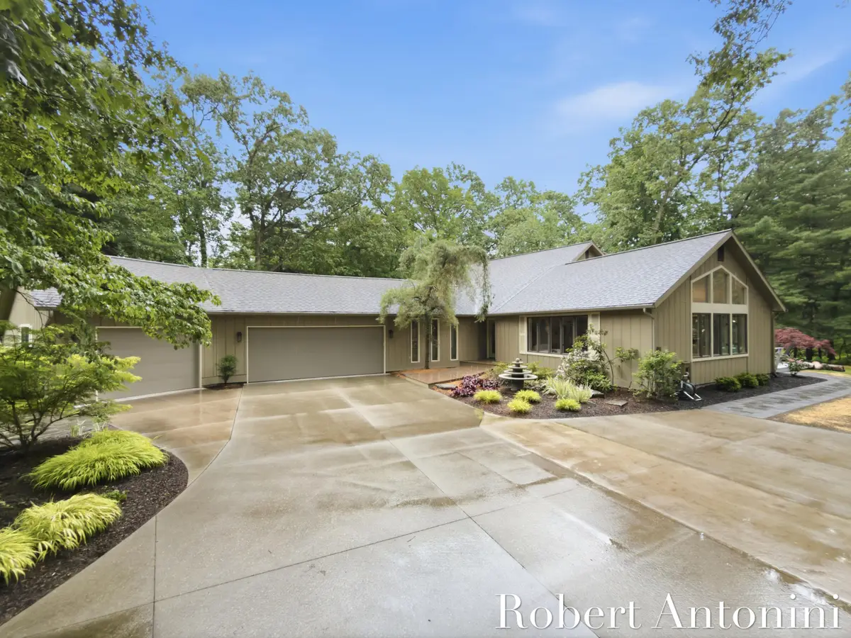 1708 Mont Rue Drive Se, Grand Rapids, MI 49546 - #1