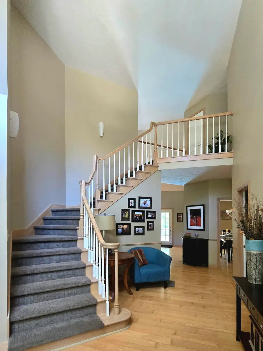 594 Springwood Drive, Kalamazoo, MI 49009 - #2