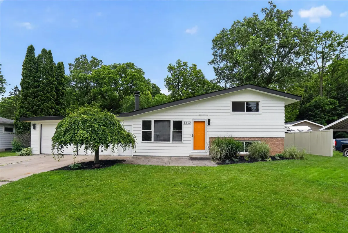 5802 Montebello Avenue, Haslett, MI 48840 - #1