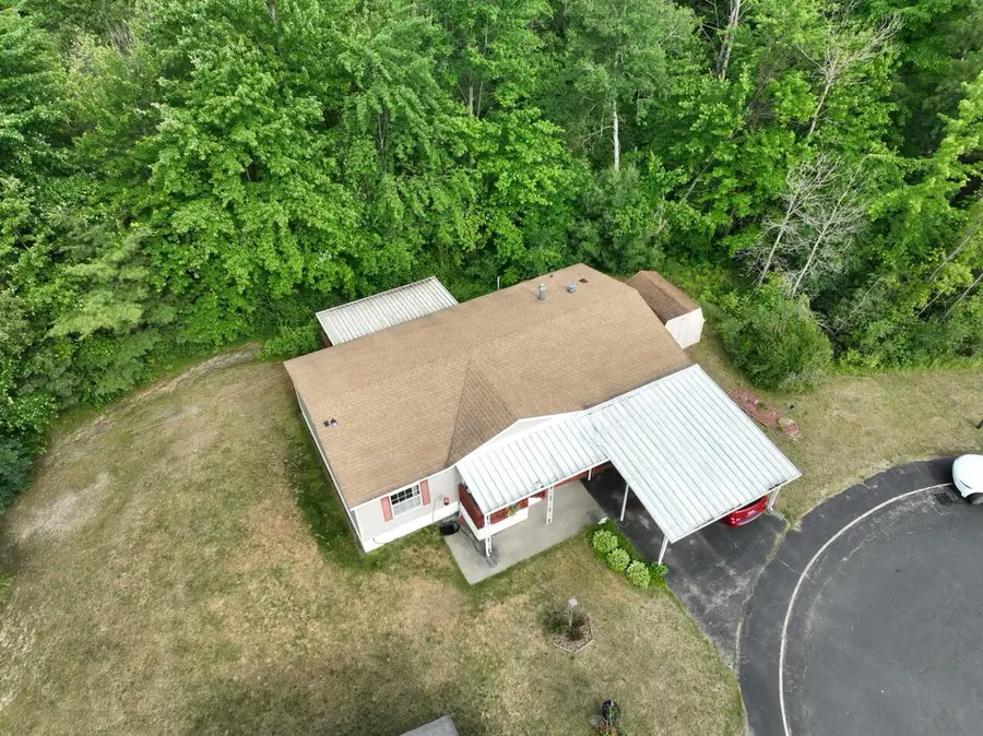 547 E Clam Court, Newaygo, MI 49337 - #2