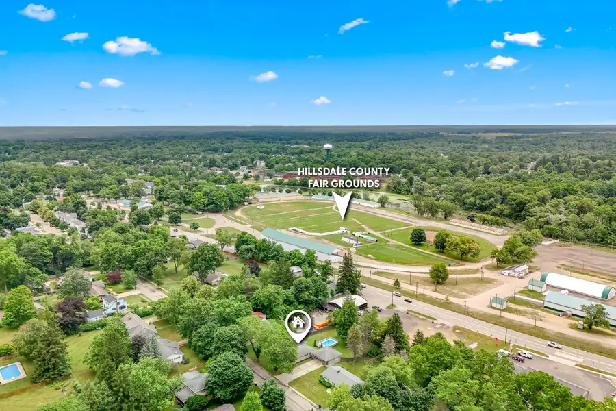 61 Charles Street, Hillsdale, MI 49242 - #2