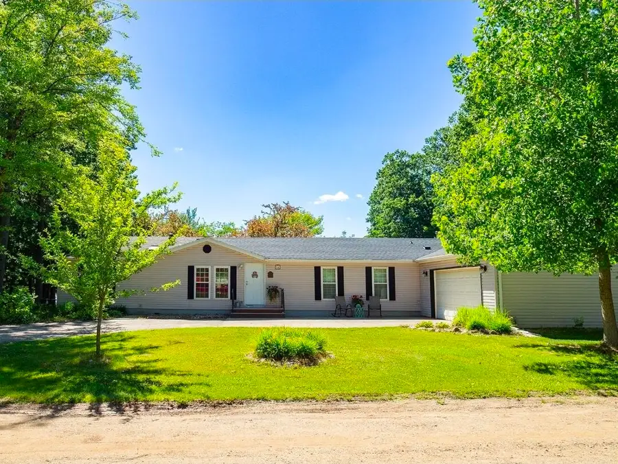 84 Thelen Drive, Gobles, MI 49055 - #3
