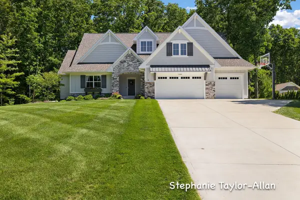 17056 Legacy Drive, West Olive, MI 49460