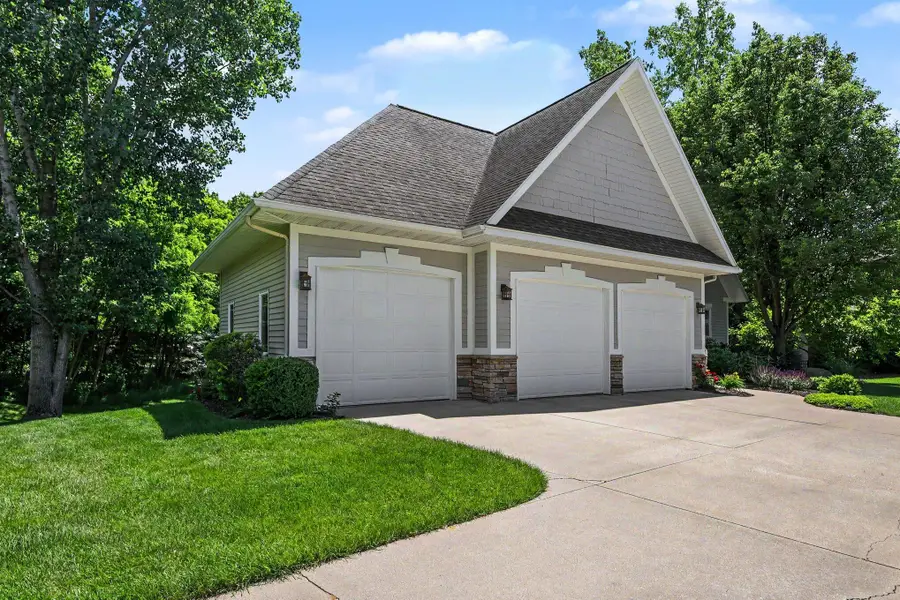 3404 Glenstone Court Se #18, Grand Rapids, MI 49546 - #2