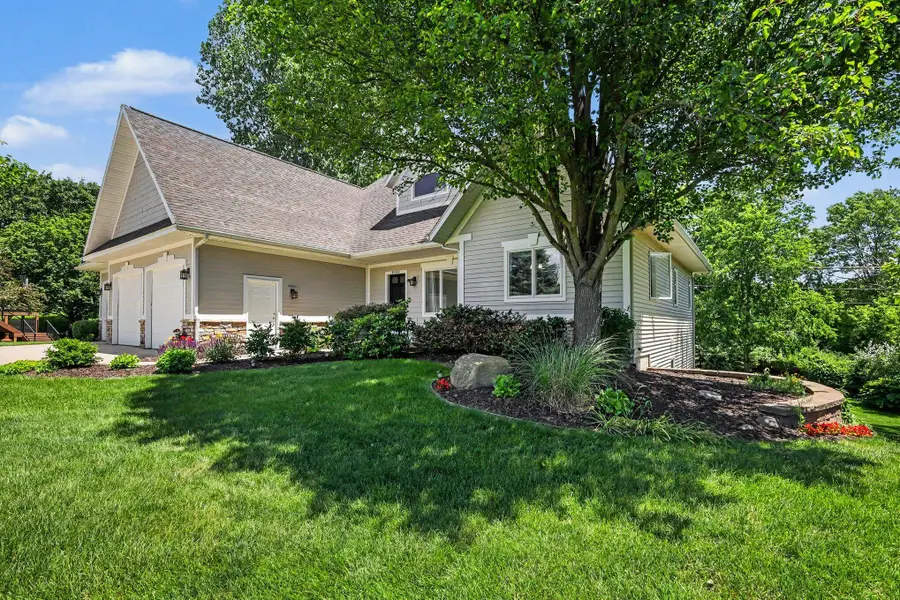 3404 Glenstone Court Se #18, Grand Rapids, MI 49546 - #3