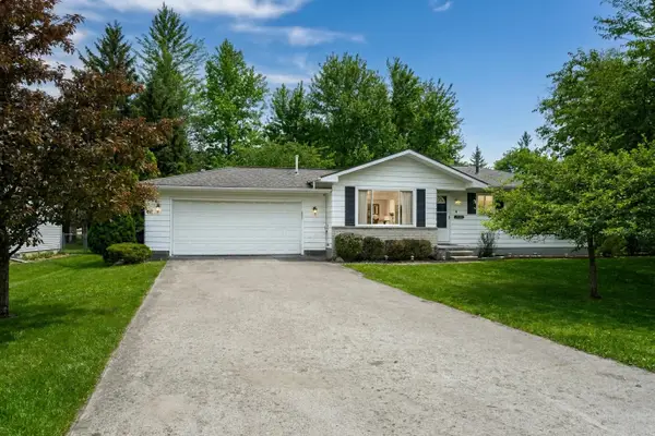 1239 Atkinson Avenue, Bloomfield Hills, MI 48302