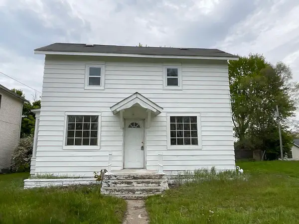 255 High Street, Benton Harbor, MI 49022