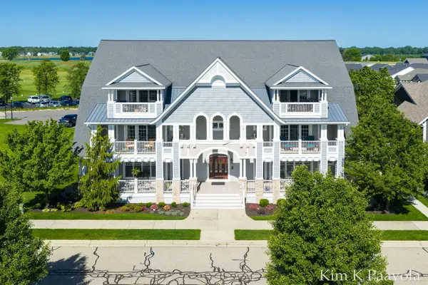 4661 Macatawa Legends Boulevard #3, Holland, MI 49424