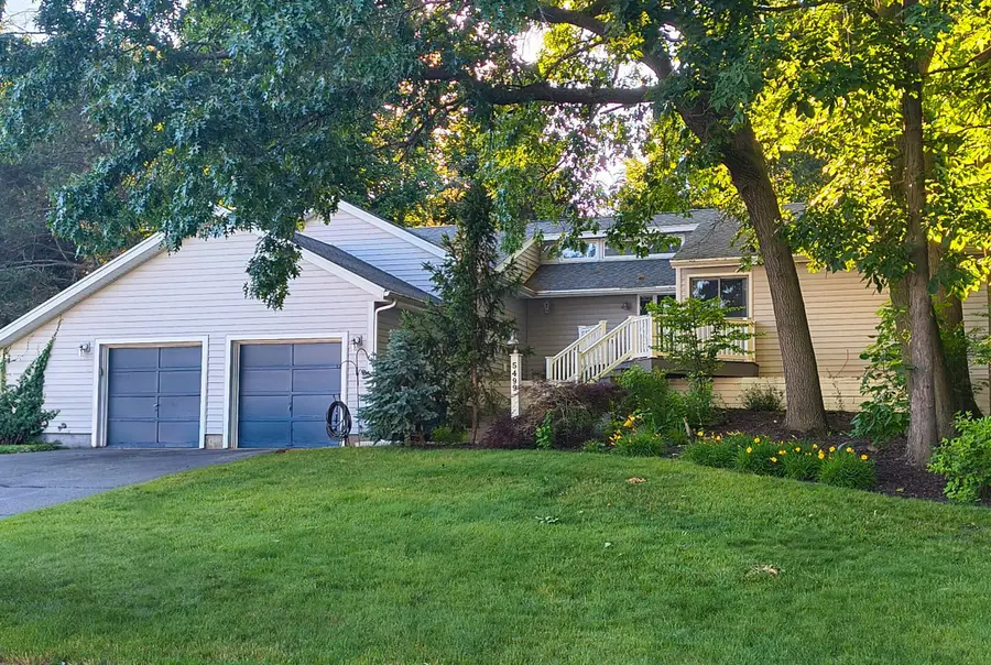 5499 Riverlook Drive Ne, Comstock Park, MI 49321 - #2