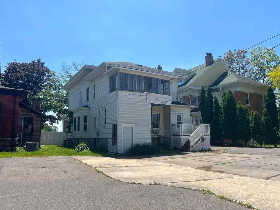165 Capital Avenue Ne, Battle Creek, MI 49017 - #2