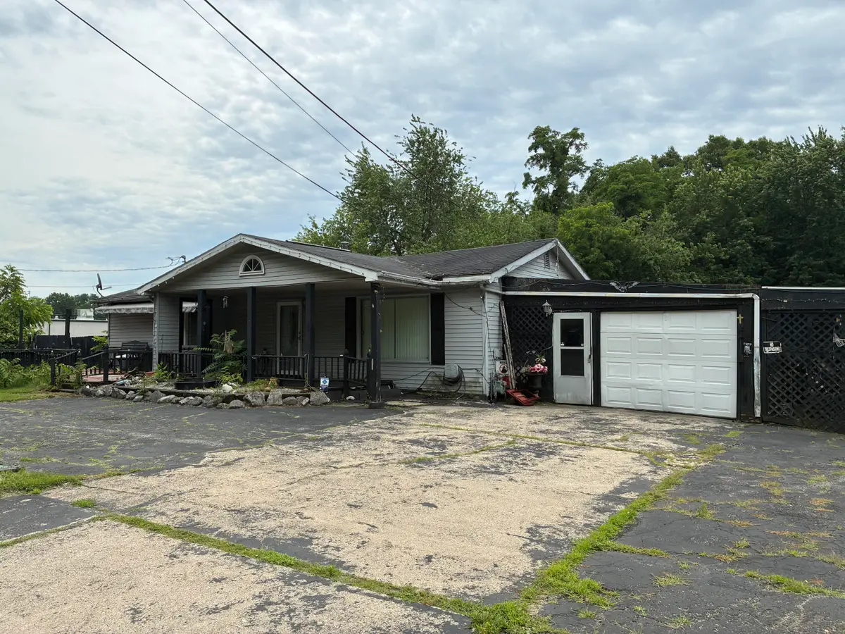528 Superior Street, Niles, MI 49120 - #1