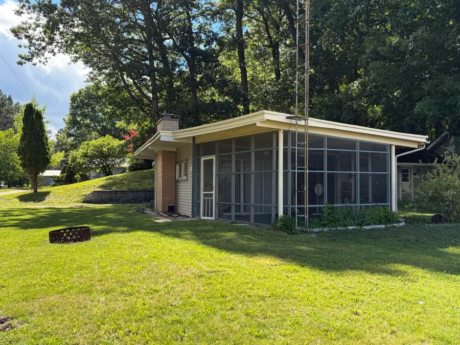 3454 George Drive, Hillsdale, MI 49242 - #2