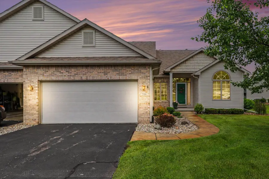 206 Canterbury Park, Battle Creek, MI 49015 - #2
